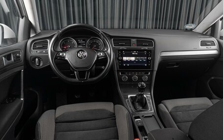 Volkswagen Golf VII, 2018 год, 1 449 000 рублей, 8 фотография