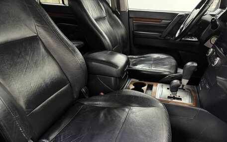 Mitsubishi Pajero IV, 2007 год, 1 245 000 рублей, 9 фотография