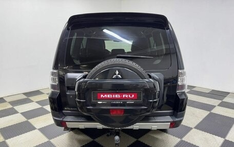 Mitsubishi Pajero IV, 2007 год, 1 245 000 рублей, 6 фотография