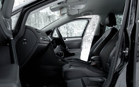 Volkswagen Golf VII, 2015 год, 1 600 000 рублей, 26 фотография