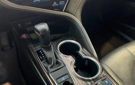 Toyota Camry, 2021 год, 3 070 000 рублей, 8 фотография