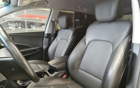 Hyundai Santa Fe III рестайлинг, 2017 год, 3 000 000 рублей, 14 фотография