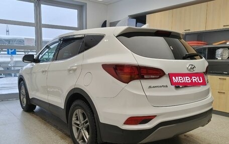 Hyundai Santa Fe III рестайлинг, 2017 год, 3 000 000 рублей, 7 фотография