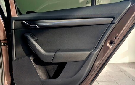 Skoda Octavia, 2019 год, 1 800 000 рублей, 21 фотография