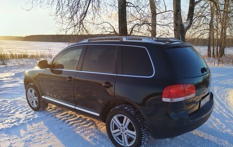 Volkswagen Touareg III, 2003 год, 800 000 рублей, 3 фотография