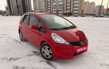Honda Jazz II рестайлинг, 2011 год, 650 000 рублей, 1 фотография