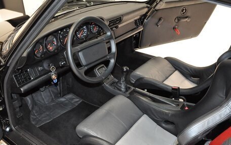 Porsche 911, 1992 год, 28 734 000 рублей, 6 фотография