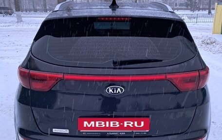 KIA Sportage IV рестайлинг, 2017 год, 1 800 000 рублей, 4 фотография