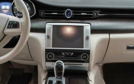 Maserati Quattroporte VI, 2015 год, 3 690 000 рублей, 20 фотография