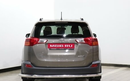 Toyota RAV4, 2013 год, 1 690 000 рублей, 6 фотография