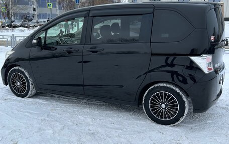 Honda Freed I, 2013 год, 1 250 000 рублей, 3 фотография