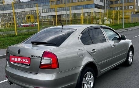 Skoda Octavia, 2011 год, 930 000 рублей, 2 фотография