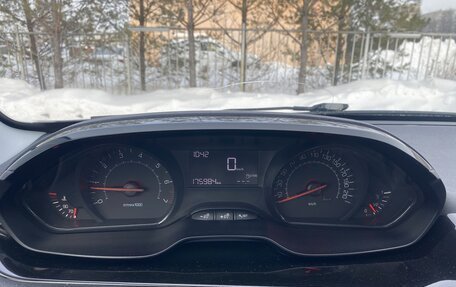 Peugeot 208 II, 2013 год, 470 000 рублей, 15 фотография