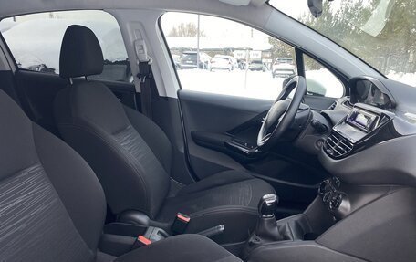 Peugeot 208 II, 2013 год, 470 000 рублей, 18 фотография