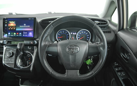 Toyota Wish II, 2016 год, 1 700 000 рублей, 12 фотография