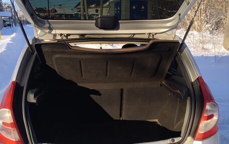 Renault Sandero I, 2014 год, 650 000 рублей, 8 фотография