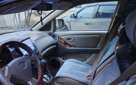 Lexus RX IV рестайлинг, 1999 год, 870 000 рублей, 15 фотография