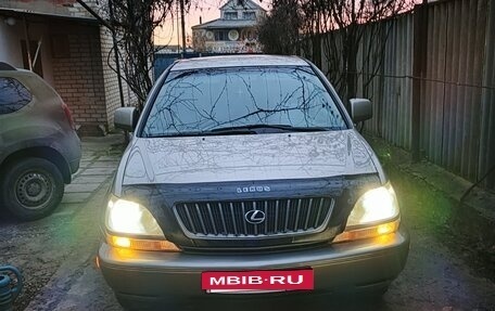 Lexus RX IV рестайлинг, 1999 год, 870 000 рублей, 22 фотография