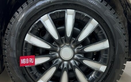 Renault Logan II, 2019 год, 990 000 рублей, 13 фотография