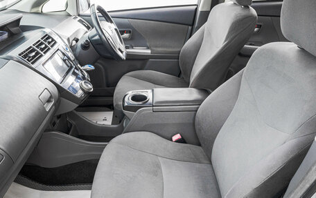 Toyota Prius Alpha I (ZVW40/41), 2011 год, 1 269 000 рублей, 21 фотография