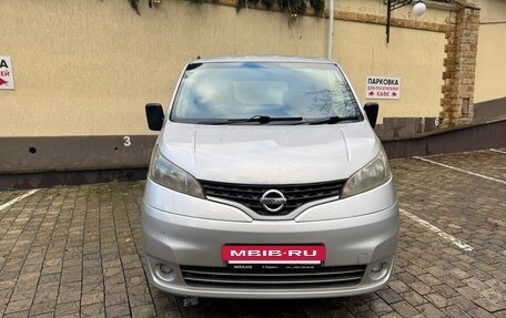 Nissan NV200, 2009 год, 775 000 рублей, 2 фотография