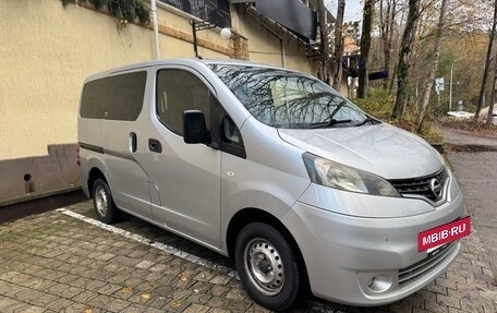 Nissan NV200, 2009 год, 775 000 рублей, 3 фотография