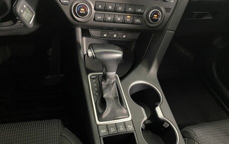 KIA Sportage IV рестайлинг, 2018 год, 2 120 000 рублей, 17 фотография