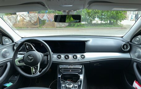 Mercedes-Benz E-Класс, 2019 год, 7 000 000 рублей, 4 фотография