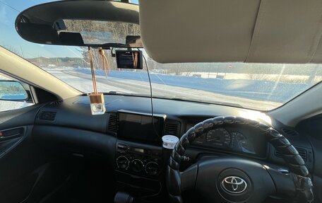 Toyota Corolla, 2004 год, 650 000 рублей, 3 фотография