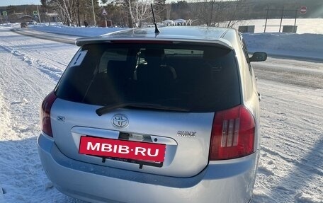 Toyota Corolla, 2004 год, 650 000 рублей, 5 фотография