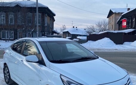 Hyundai Solaris II рестайлинг, 2015 год, 1 150 000 рублей, 1 фотография