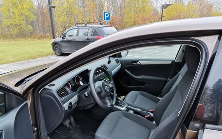 Volkswagen Jetta VI, 2012 год, 1 200 000 рублей, 6 фотография