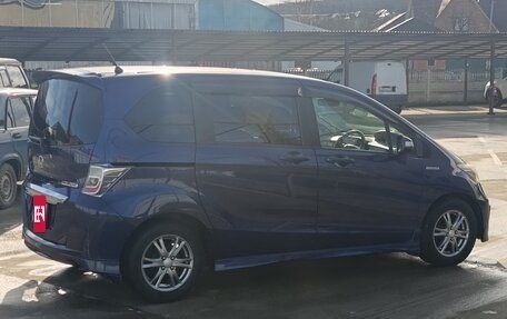 Honda Freed I, 2012 год, 990 000 рублей, 10 фотография