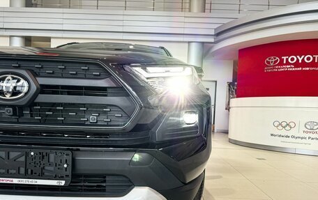 Toyota RAV4, 2025 год, 4 800 000 рублей, 3 фотография