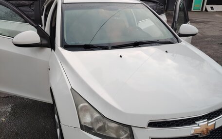 Chevrolet Cruze II, 2011 год, 630 000 рублей, 3 фотография