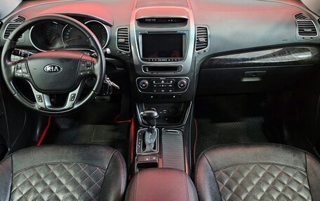 KIA Sorento II рестайлинг, 2017 год, 1 995 000 рублей, 9 фотография