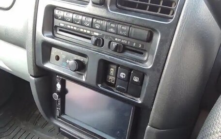 Mazda MPV I, 1996 год, 380 000 рублей, 14 фотография