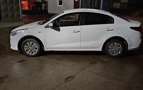 KIA Rio IV, 2017 год, 550 000 рублей, 2 фотография