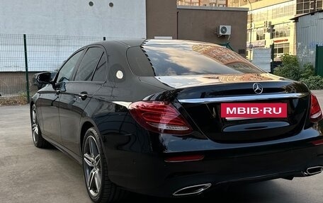 Mercedes-Benz E-Класс, 2017 год, 3 100 000 рублей, 2 фотография