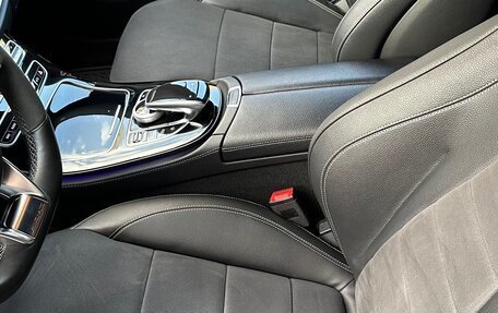 Mercedes-Benz E-Класс, 2017 год, 3 100 000 рублей, 10 фотография