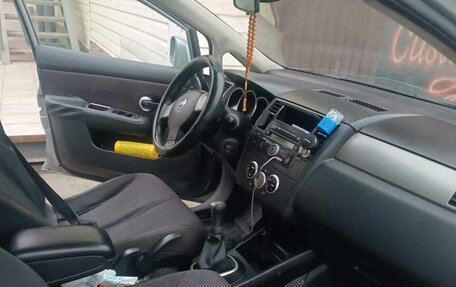 Nissan Tiida, 2010 год, 435 000 рублей, 5 фотография