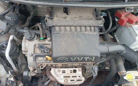 Toyota Yaris III рестайлинг, 2007 год, 740 000 рублей, 9 фотография