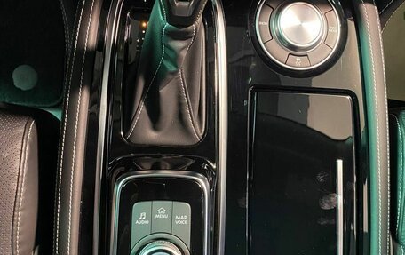 Infiniti QX80 I рестайлинг, 2022 год, 9 900 000 рублей, 10 фотография