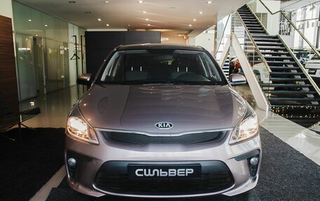 KIA Rio IV, 2018 год, 1 070 000 рублей, 3 фотография