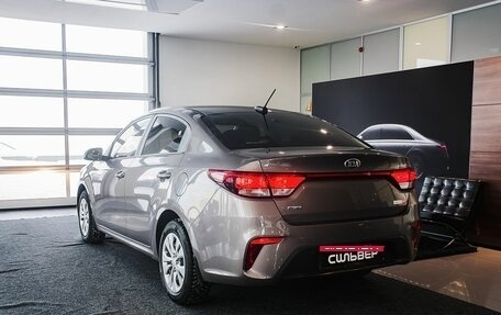 KIA Rio IV, 2018 год, 1 070 000 рублей, 6 фотография