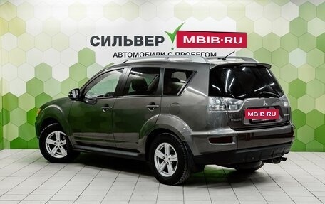 Mitsubishi Outlander III рестайлинг 3, 2010 год, 1 050 000 рублей, 6 фотография