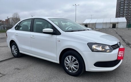 Volkswagen Polo VI (EU Market), 2013 год, 789 000 рублей, 2 фотография