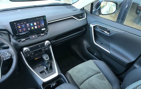 Toyota RAV4, 2025 год, 4 320 000 рублей, 18 фотография