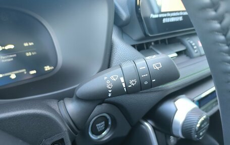 Toyota RAV4, 2025 год, 4 320 000 рублей, 23 фотография