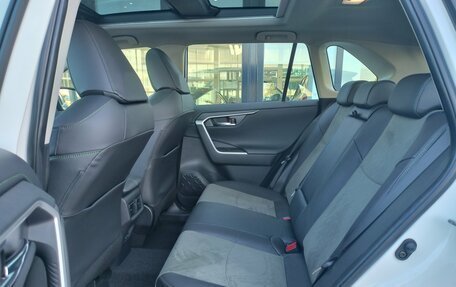 Toyota RAV4, 2025 год, 4 320 000 рублей, 40 фотография